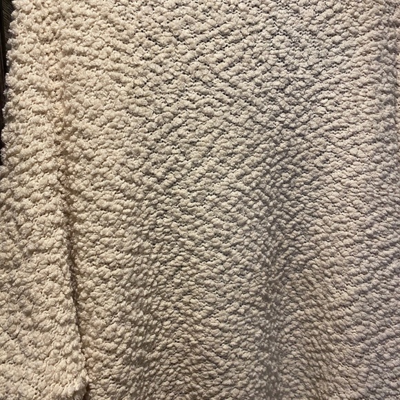 Cardigan - Picture 2 of 5